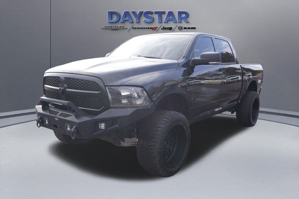 2018 RAM 1500 Lone Star Crew Cab 4x4 5'7' Box