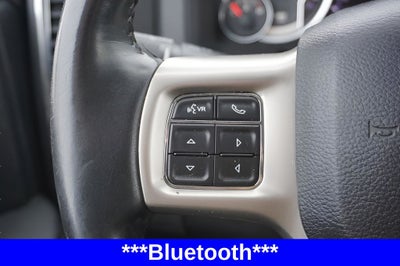 2017 RAM 1500 Laramie Crew Cab 4x4 6'4' Box