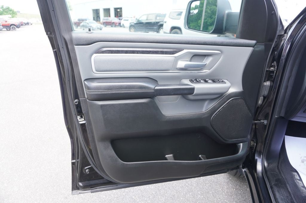 2022 RAM 1500 Big Horn Quad Cab 4x4 6'4' Box