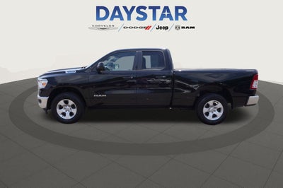 2022 RAM 1500 Big Horn Quad Cab 4x4 6'4' Box