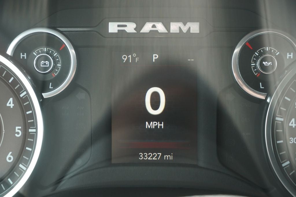 2023 RAM 1500 Big Horn Crew Cab 4x4 5'7' Box