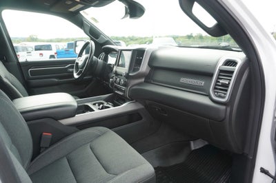 2020 RAM 1500 Big Horn Crew Cab 4x4 5'7' Box