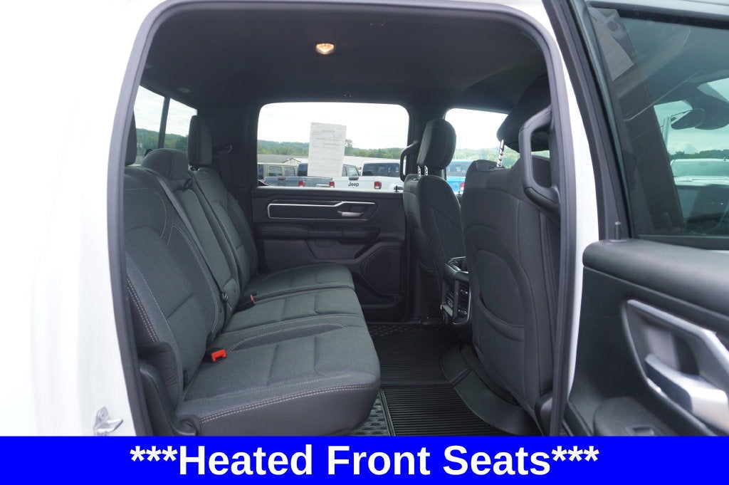 2020 RAM 1500 Big Horn Crew Cab 4x4 5'7' Box