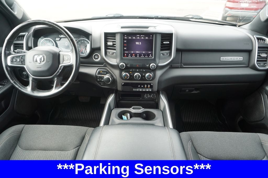 2020 RAM 1500 Big Horn Crew Cab 4x4 5'7' Box
