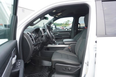 2020 RAM 1500 Big Horn Crew Cab 4x4 5'7' Box