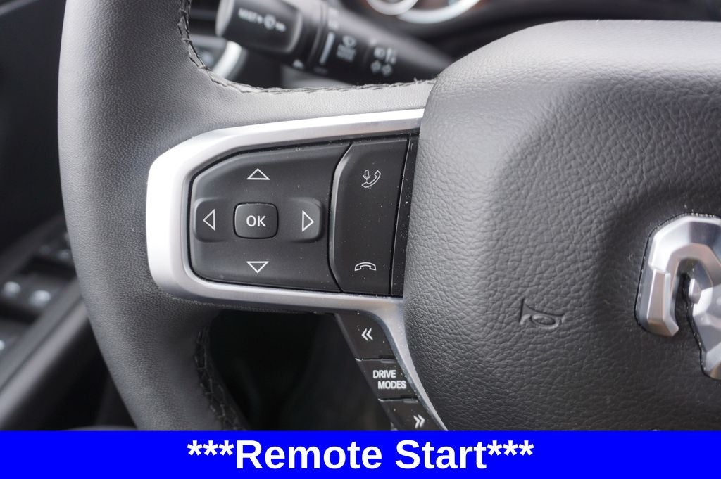 2025 RAM 1500 Big Horn Crew Cab 4x4 5'7' Box