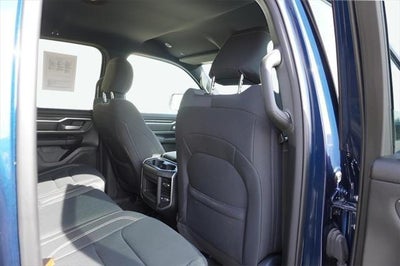 2023 RAM 1500 Big Horn Quad Cab 4x4 6'4' Box