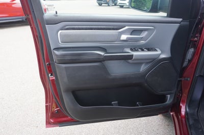 2021 RAM 1500 Big Horn Quad Cab 4x4 6'4' Box