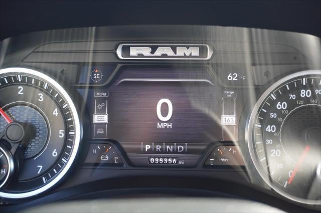 2022 RAM 1500 Big Horn Quad Cab 4x4 6'4' Box