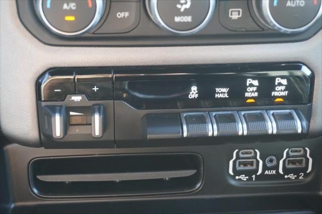 2022 RAM 1500 Big Horn Quad Cab 4x4 6'4' Box