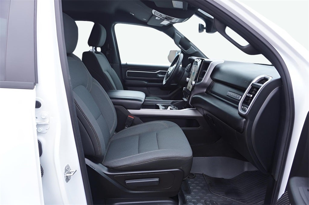 2023 RAM 1500 Big Horn Quad Cab 4x4 6'4' Box