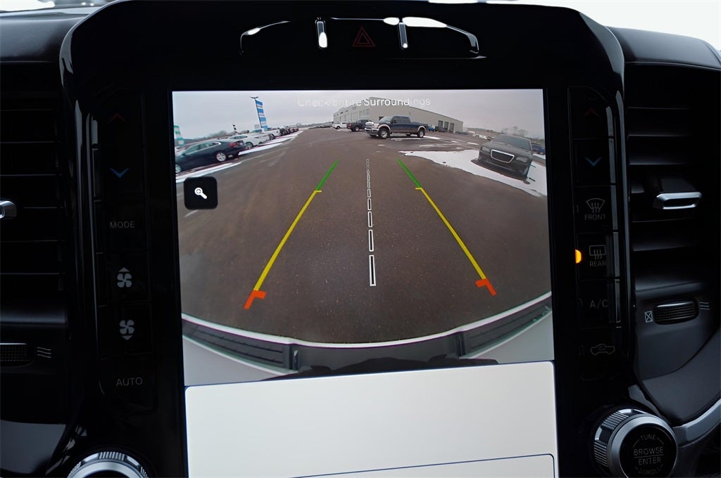 2023 RAM 1500 Big Horn Quad Cab 4x4 6'4' Box