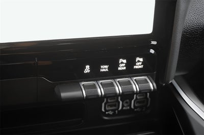 2023 RAM 1500 Big Horn Quad Cab 4x4 6'4' Box