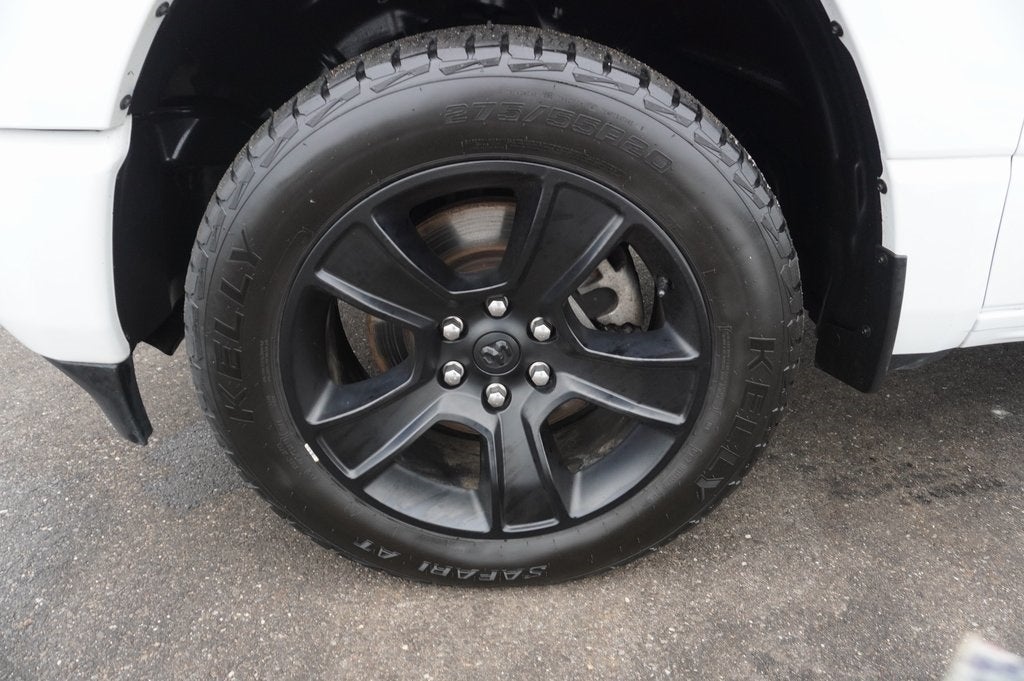 2023 RAM 1500 Big Horn Quad Cab 4x4 6'4' Box