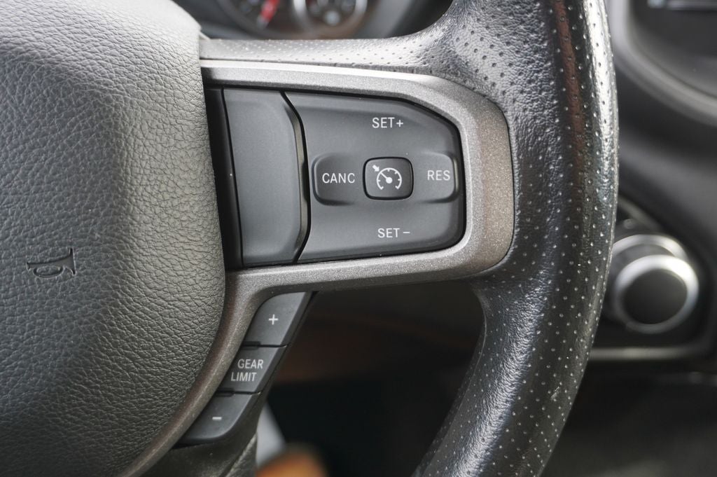 2024 RAM 1500 Tradesman Quad Cab 4x4 6'4' Box