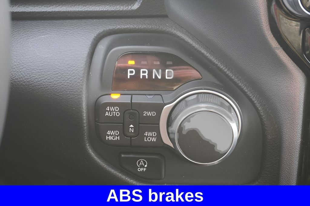 2025 RAM 1500 Big Horn Crew Cab 4x4 5'7' Box