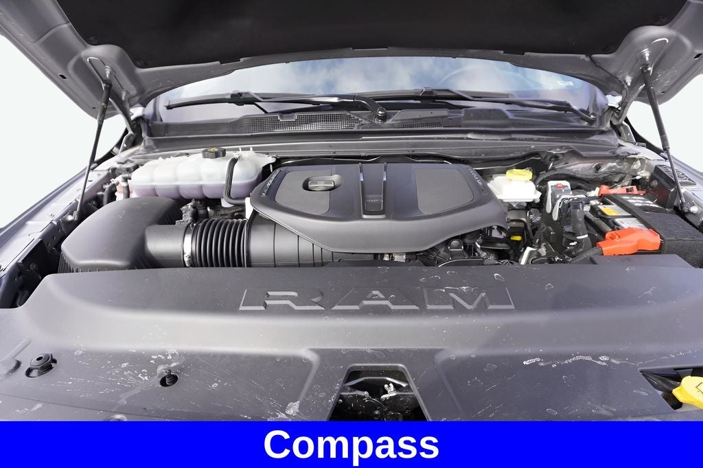 2025 RAM 1500 Big Horn Crew Cab 4x4 5'7' Box