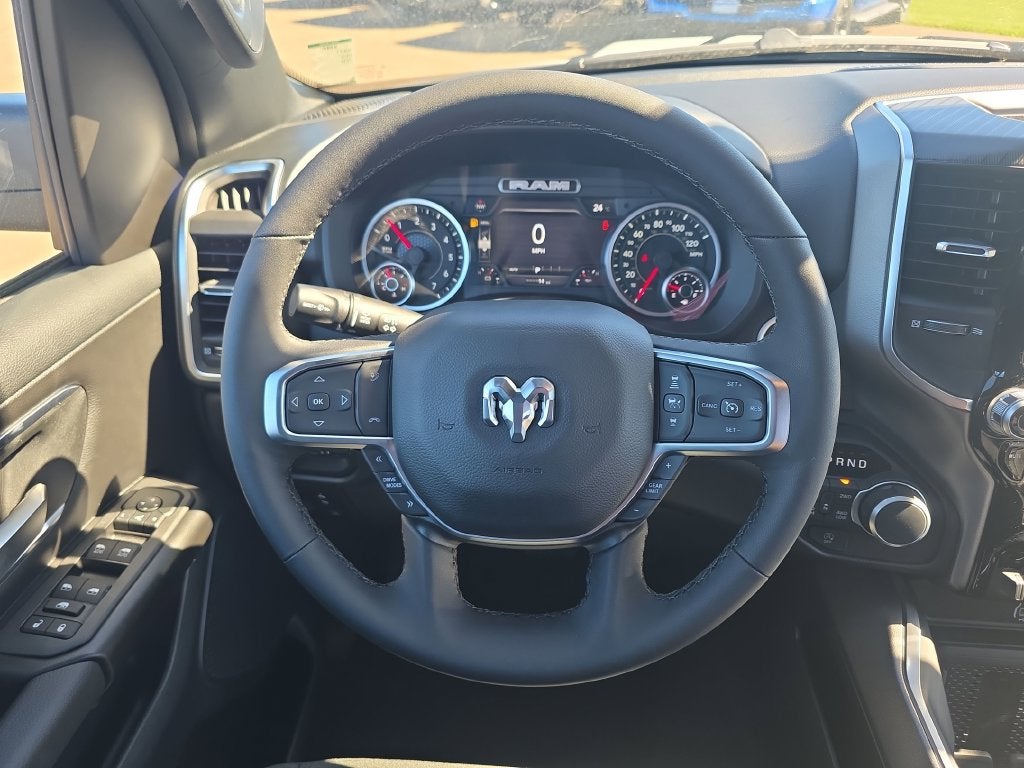 2027 RAM Ram 1500 RAM 1500 BIG HORN CREW CAB 4X4 5'7' BOX