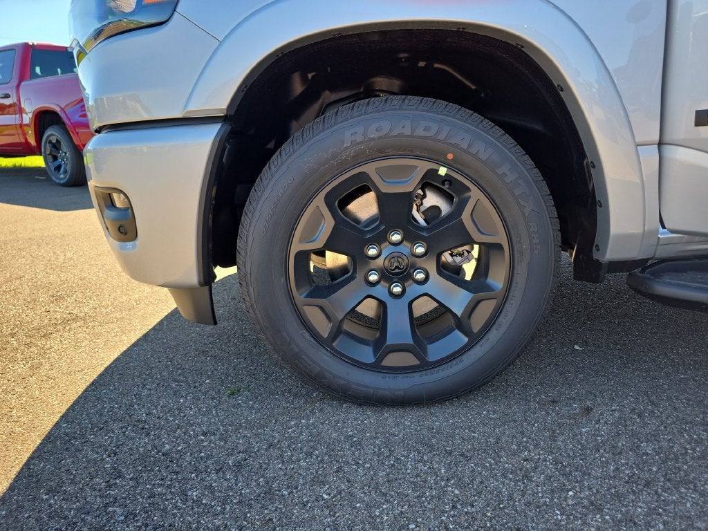 2027 RAM Ram 1500 RAM 1500 BIG HORN CREW CAB 4X4 5'7' BOX