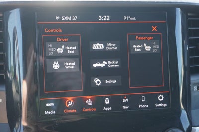 2020 RAM 1500 Big Horn Crew Cab 4x4 5'7' Box