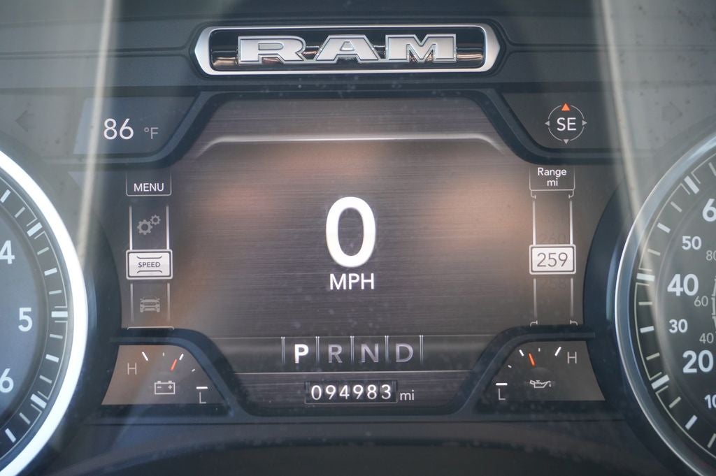 2020 RAM 1500 Big Horn Crew Cab 4x4 5'7' Box