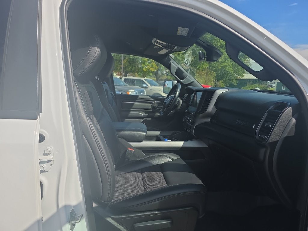 2023 RAM 1500 Big Horn Crew Cab 4x4 5'7' Box