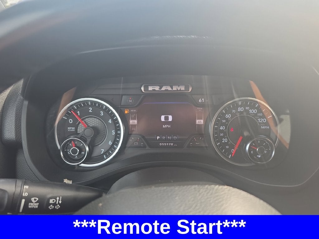 2023 RAM 1500 Big Horn Crew Cab 4x4 5'7' Box