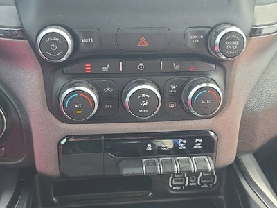2023 RAM 1500 Big Horn Crew Cab 4x4 5'7' Box