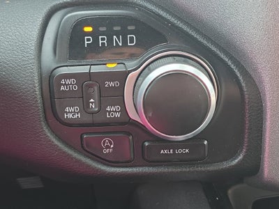 2023 RAM 1500 Big Horn Crew Cab 4x4 5'7' Box