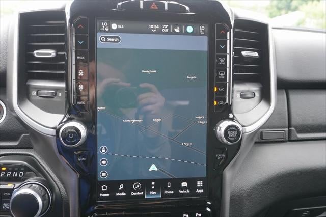 2023 RAM 1500 Big Horn Crew Cab 4x4 5'7' Box