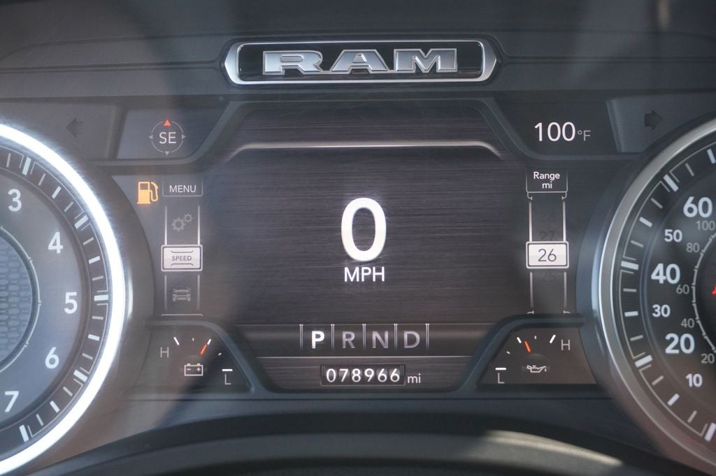 2020 RAM 1500 Big Horn Crew Cab 4x4 5'7' Box