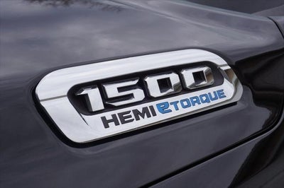 2021 RAM 1500 Big Horn Crew Cab 4x4 5'7' Box