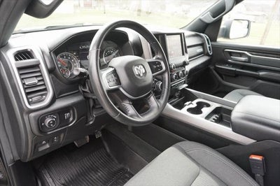 2021 RAM 1500 Big Horn Crew Cab 4x4 5'7' Box