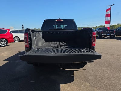2019 RAM 1500 Laramie Crew Cab 4x4 5'7' Box