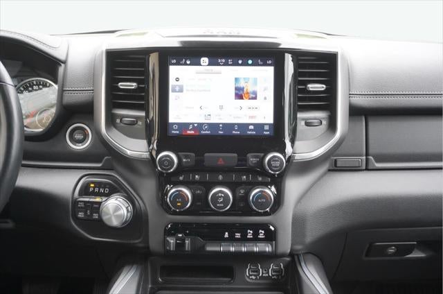 2022 RAM 1500 Laramie Crew Cab 4x4 5'7' Box