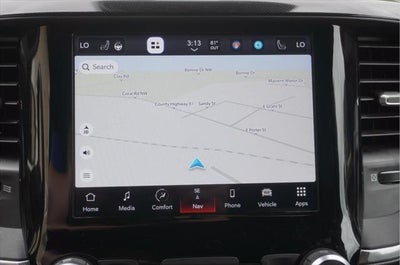 2022 RAM 1500 Laramie Crew Cab 4x4 5'7' Box