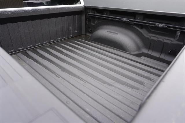 2022 RAM 1500 Laramie Crew Cab 4x4 5'7' Box