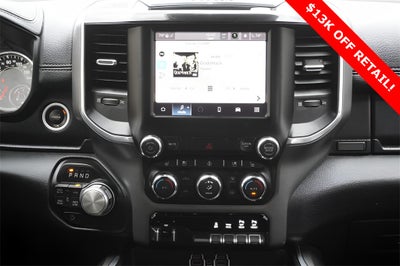 2022 RAM 1500 Laramie Crew Cab 4x4 5'7' Box