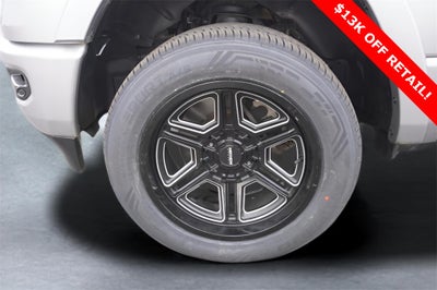 2022 RAM 1500 Laramie Crew Cab 4x4 5'7' Box