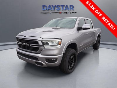 2022 RAM 1500 Laramie Crew Cab 4x4 5'7' Box