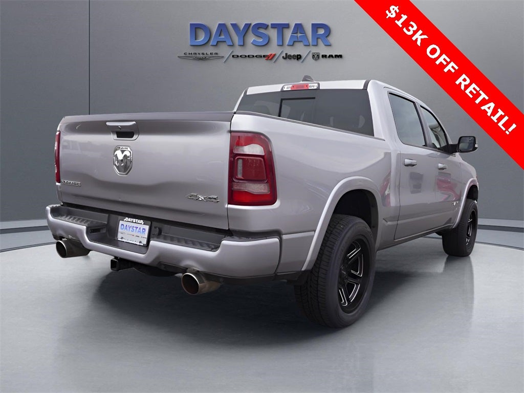 2022 RAM 1500 Laramie Crew Cab 4x4 5'7' Box