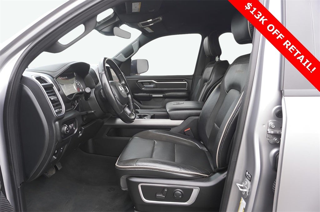 2022 RAM 1500 Laramie Crew Cab 4x4 5'7' Box