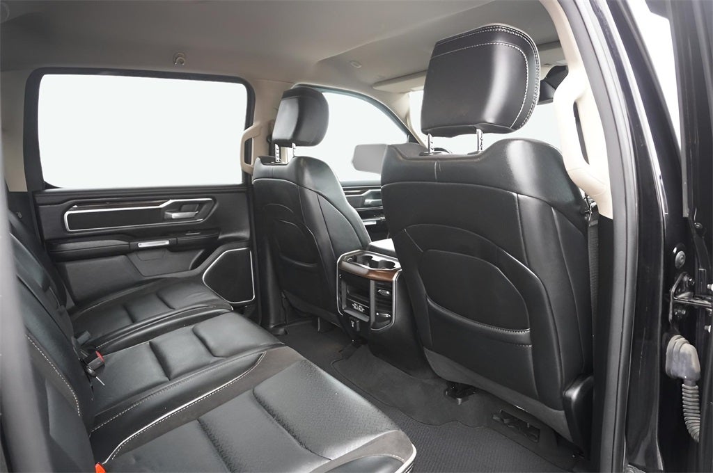 2021 RAM 1500 Laramie Crew Cab 4x4 5'7' Box