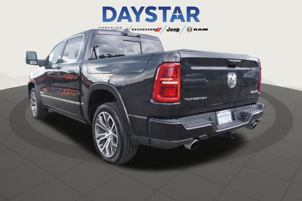 2025 RAM 1500 Tungsten Crew Cab 4x4 5'7' Box
