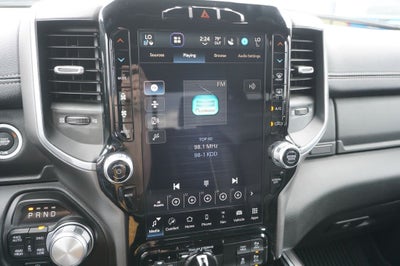 2023 RAM 1500 Laramie Crew Cab 4x4 6'4' Box
