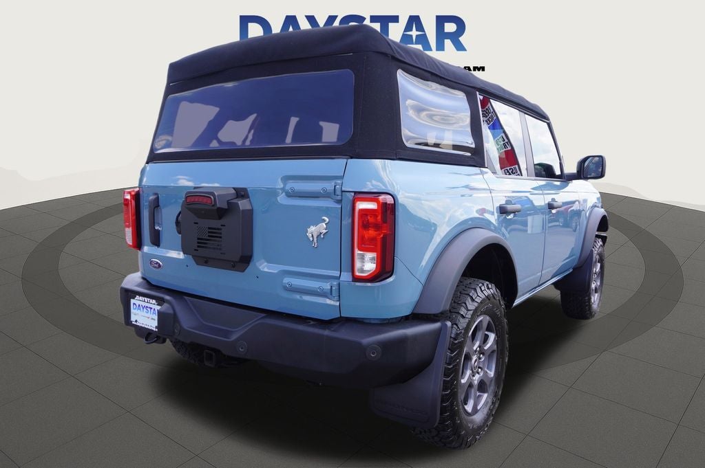 2021 Ford Bronco Base