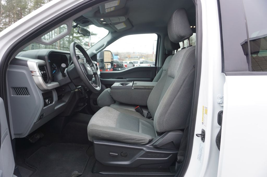 2025 Ford F-250 XLT