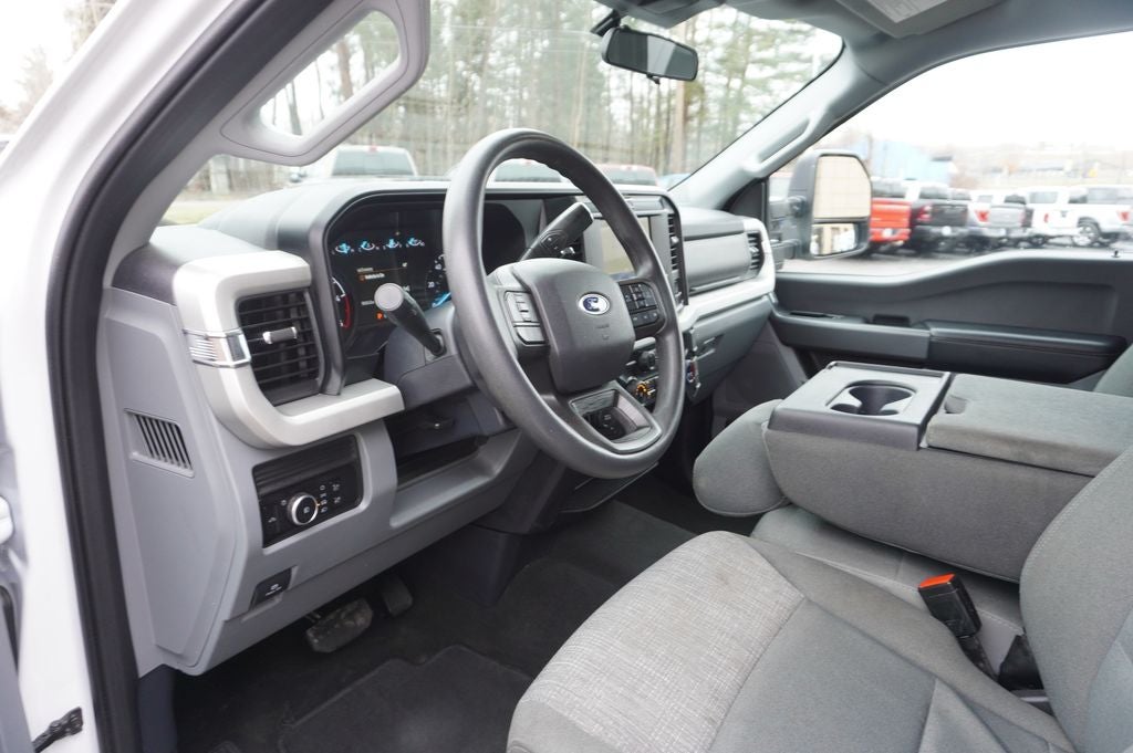 2025 Ford F-250 XLT