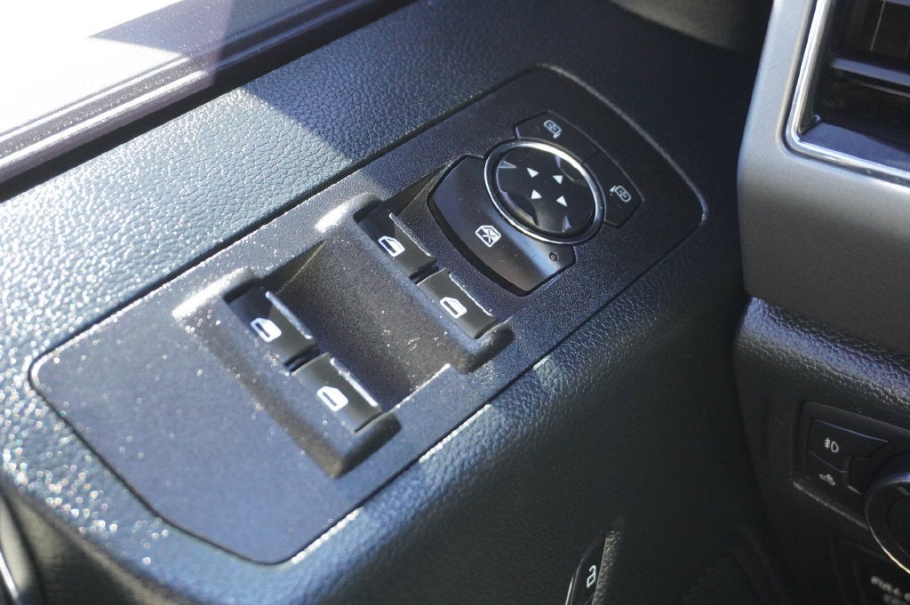 2019 Ford F-150 Base