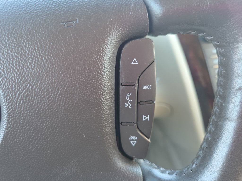 2011 Cadillac DTS Premium Collection